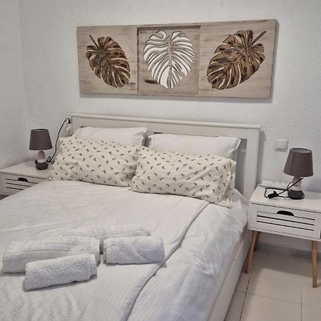 Cozy Bungalow In Urb La Marina With Shared Pool San Fulgencio Екстер'єр фото