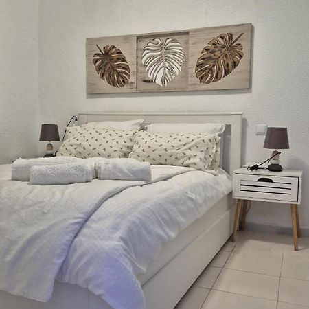 Cozy Bungalow In Urb La Marina With Shared Pool San Fulgencio Екстер'єр фото
